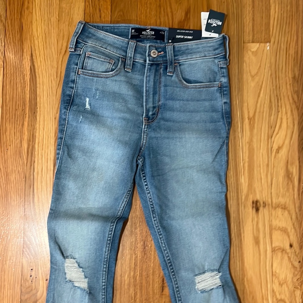 Hollister high rise super skinny distressed jeans